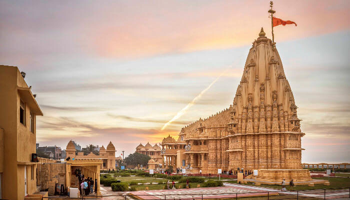Dwarka somnath by train package